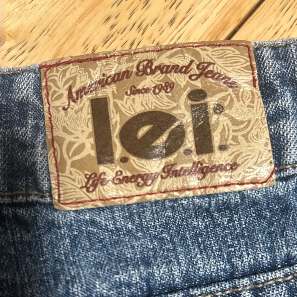 Vintage y2k LEI blue Denim shorts